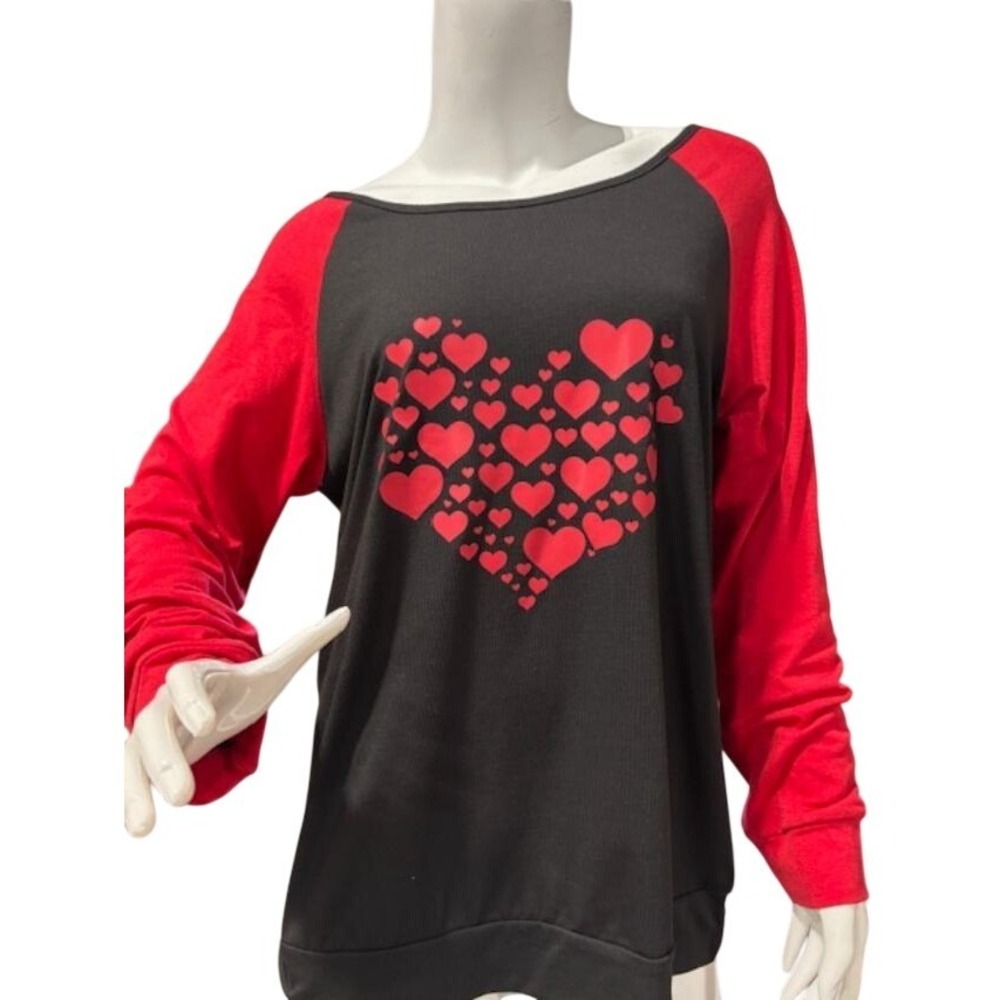 NWT-JustFashionNow Women's Heart Graphic Raglan Long Sleeve Top Black Red Size L